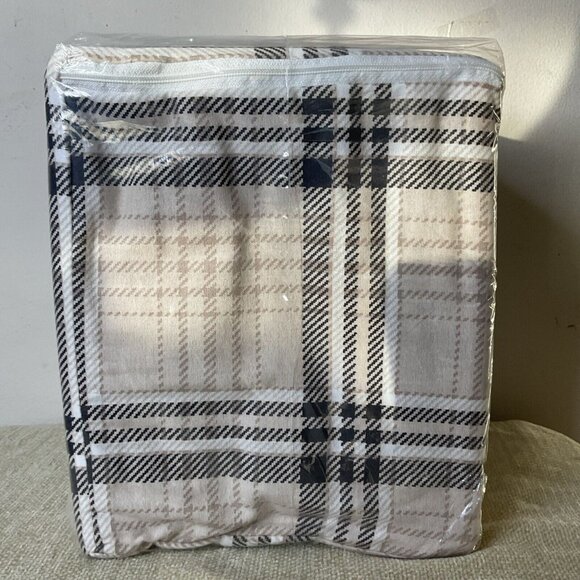 Cuddl Duds King Size Heavyweight Flannel Sheet Set Neutral Plaid - Picture 5 of 6